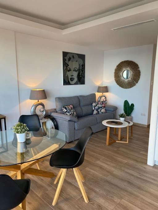 Apartamento La Roca Brasil 2 Bed & 2 Bathroom Seaview Bajondillo *